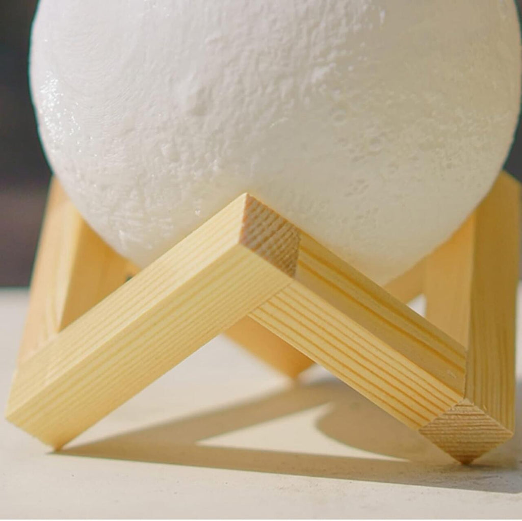 Lámpara Luna 3D — 16 Colores con Mando